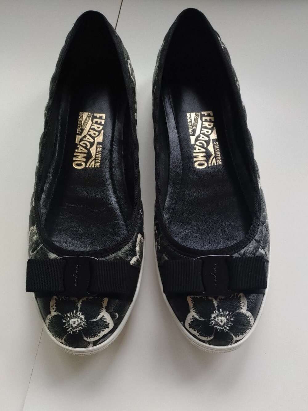 Ferragamo Rufina Floral Quilted Leather Ballerina Sneaker Flats 9C - Picture 3 of 13